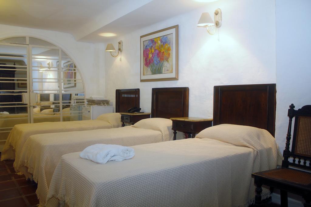 Hotel Paseo Del Arte Asunción Pokój zdjęcie