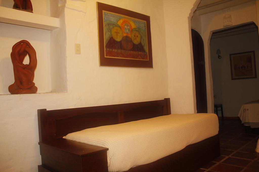 Hotel Paseo Del Arte Asunción Pokój zdjęcie